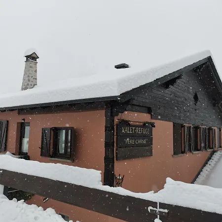 Hostel Xalet Refugi Pere Carne *