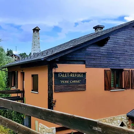 Xalet Refugi Pere Carne Hostel La Molina (Girona)
