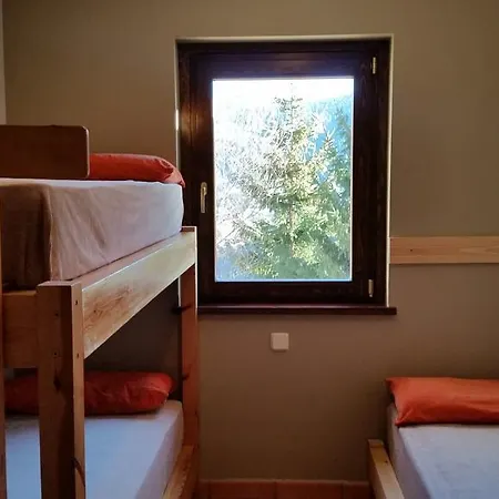 Xalet Refugi Pere Carne Hostel La Molina (Girona)