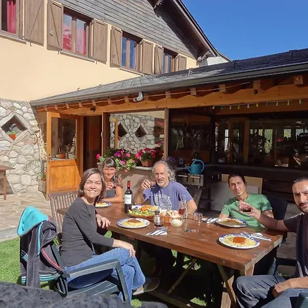 Xalet Refugi Pere Carne * La Molina (Girona)