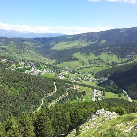 Hostel Xalet Refugi Pere Carne La Molina (Girona)